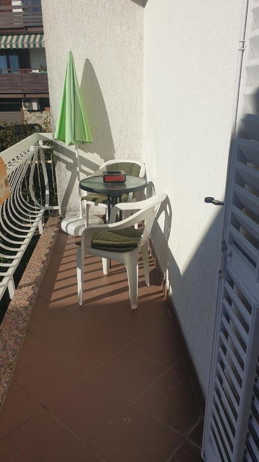 Pobri Apartment Матули Екстериор снимка