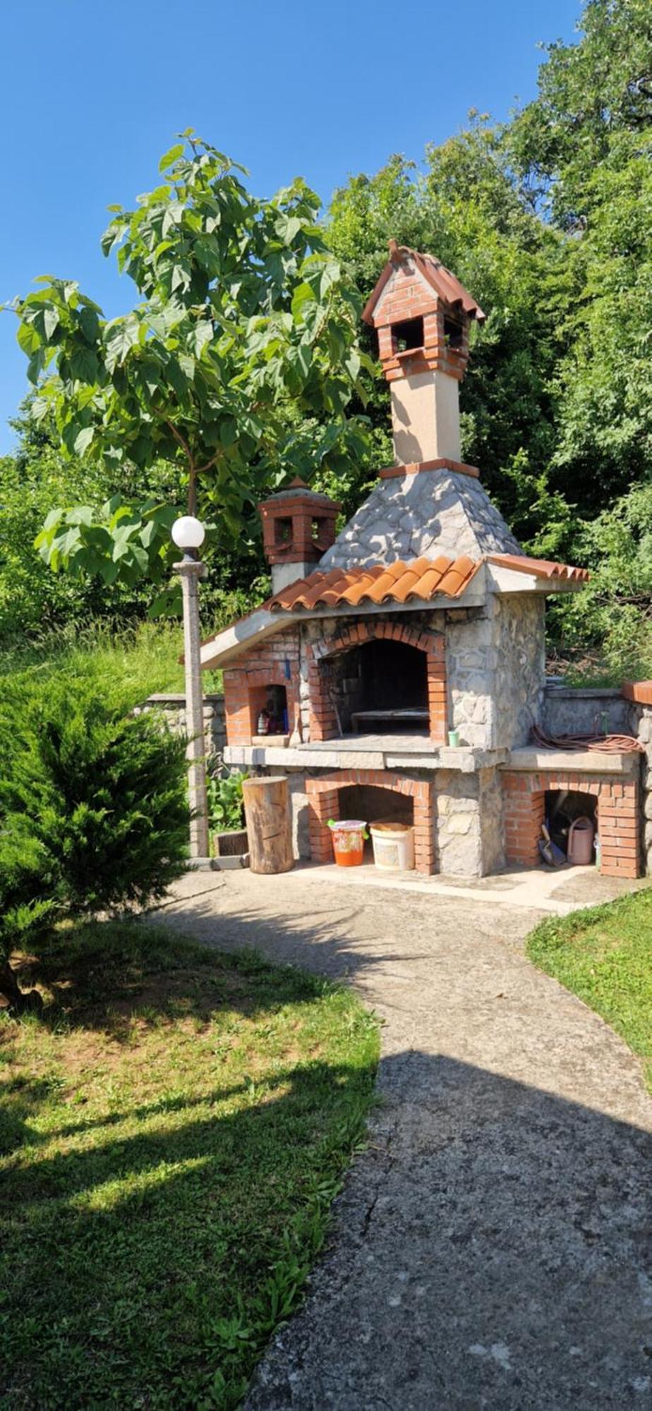 Pobri Apartment Матули Екстериор снимка
