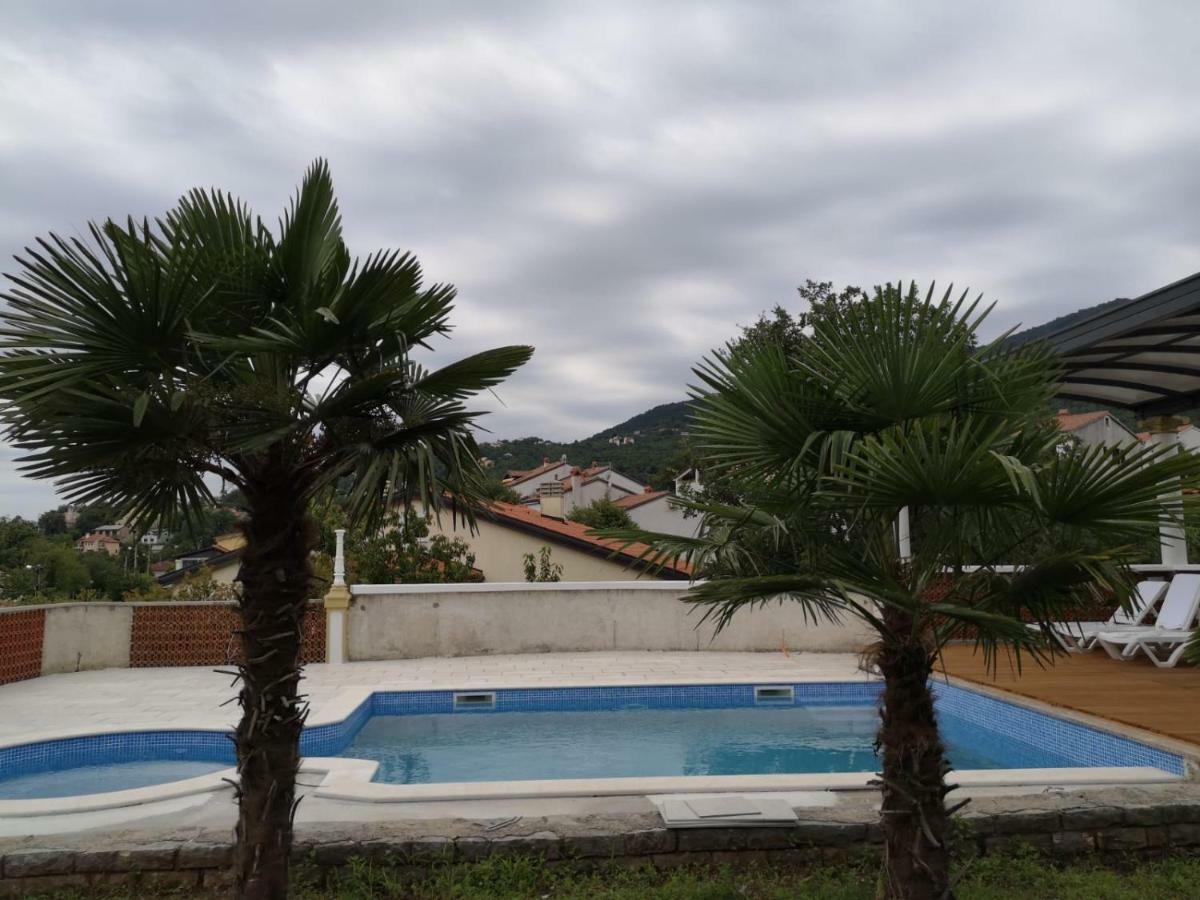 Pobri Apartment Матули Екстериор снимка