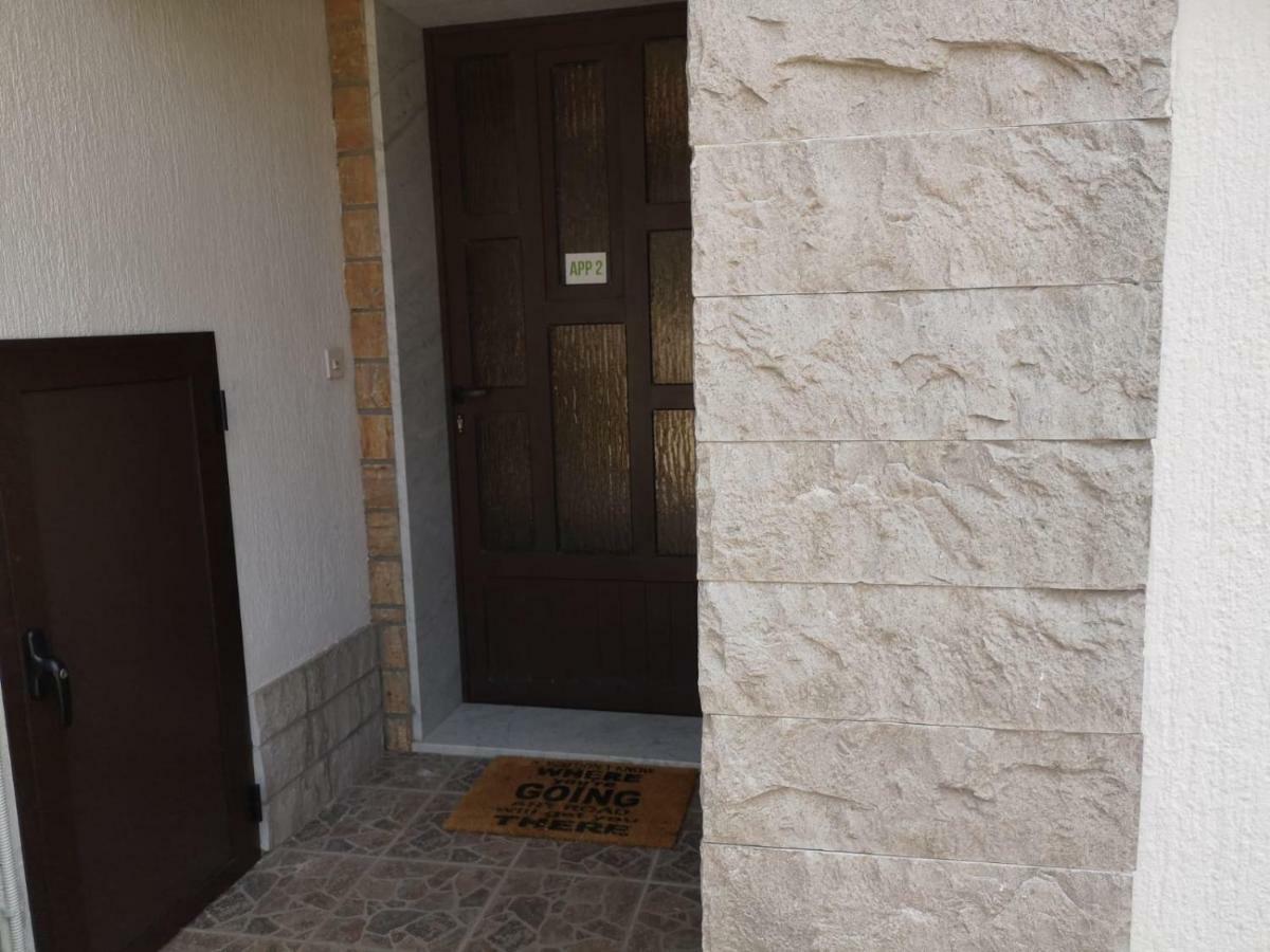 Pobri Apartment Матули Екстериор снимка